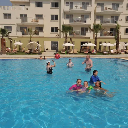 وسبا كابيتال كوست 4*