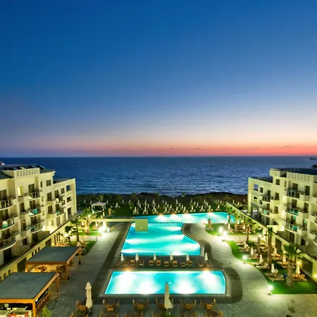 Hotel Capital Coast And 4*