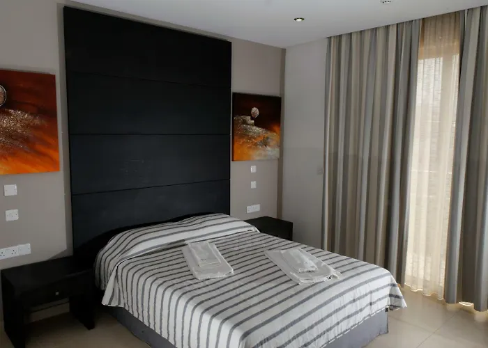 Hotel Capital Coast And