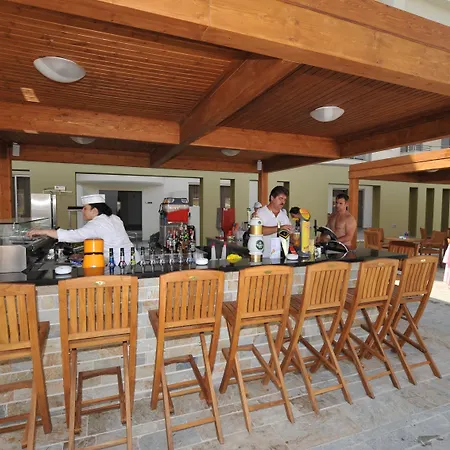 Capital Coast And Ξενοδοχείο