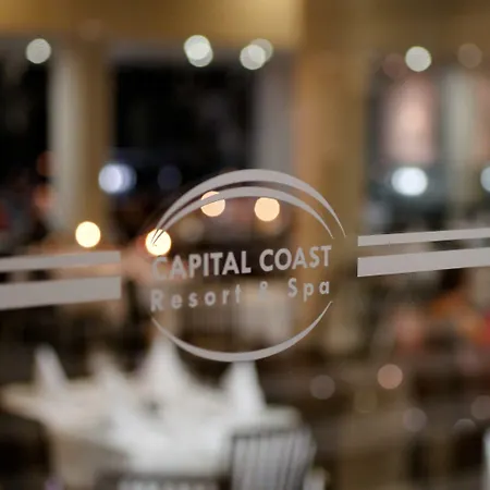 Capital Coast And מלון
