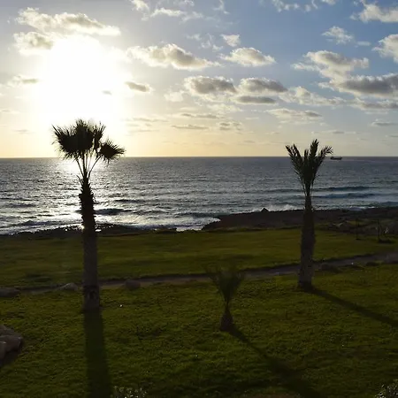 Capital Coast And Hotel 4*