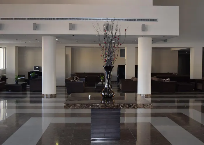 Capital Coast And Ξενοδοχείο