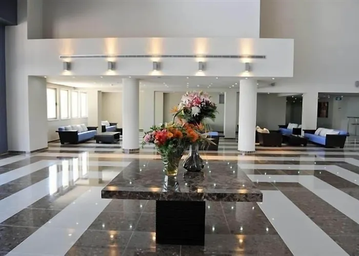 Capital Coast And Ξενοδοχείο Πάφος