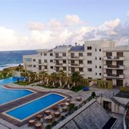 Capital Coast And Hotel 4*