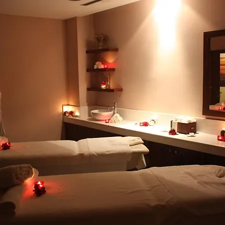 Hotel Capital Coast And 4*