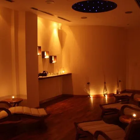 Hotel Capital Coast And 4*